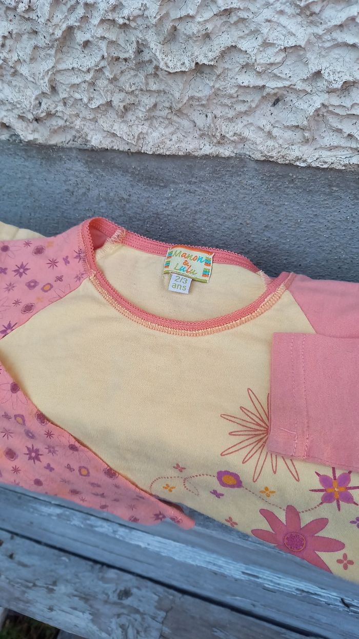 Tee shirt fille 2/3 ans manches longues - photo numéro 2