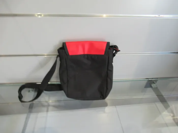 Pokémon Pokéball Sac à Bandoulière - photo numéro 2