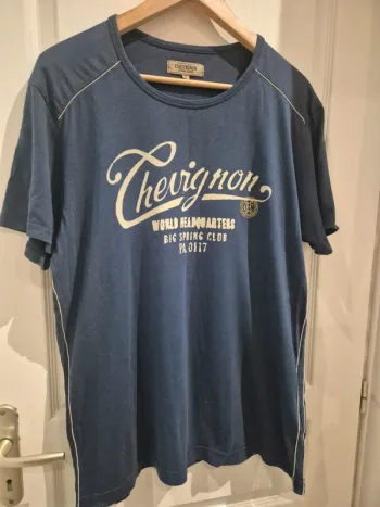 T-shirt L #chevignon