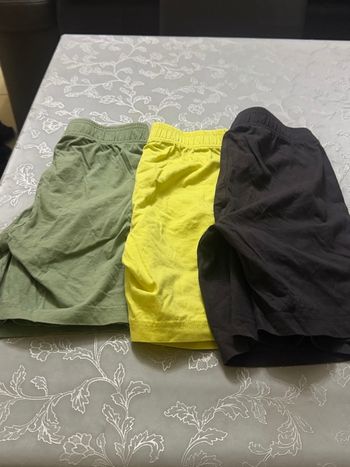 Lot shorts garçon