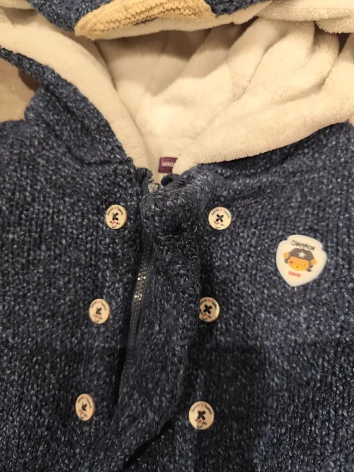 Veste 9 mois - photo numéro 2
