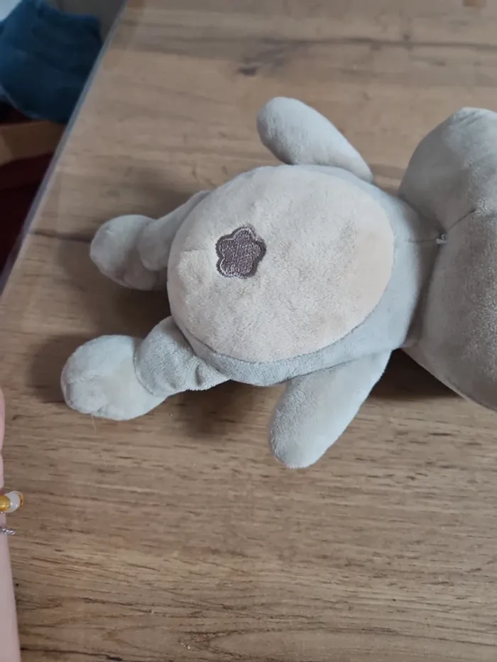 Lapin peluche d'éveil auchan - photo numéro 5