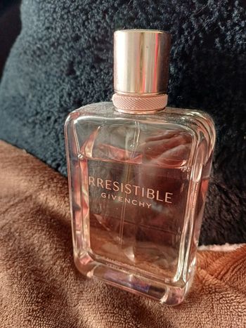 Eau de parfum Irrésistible very floral de Givenchy