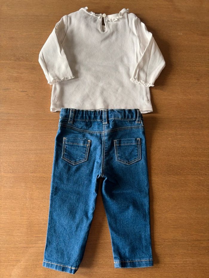 Ensemble jeans et son tee-shirt manches - photo numéro 2
