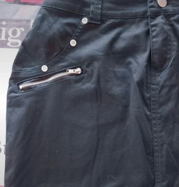 Mini jupe taille 34 - photo numéro 2