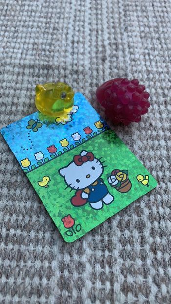 Lot bague enfant dont une hello kitty et une lumineuse ajustable