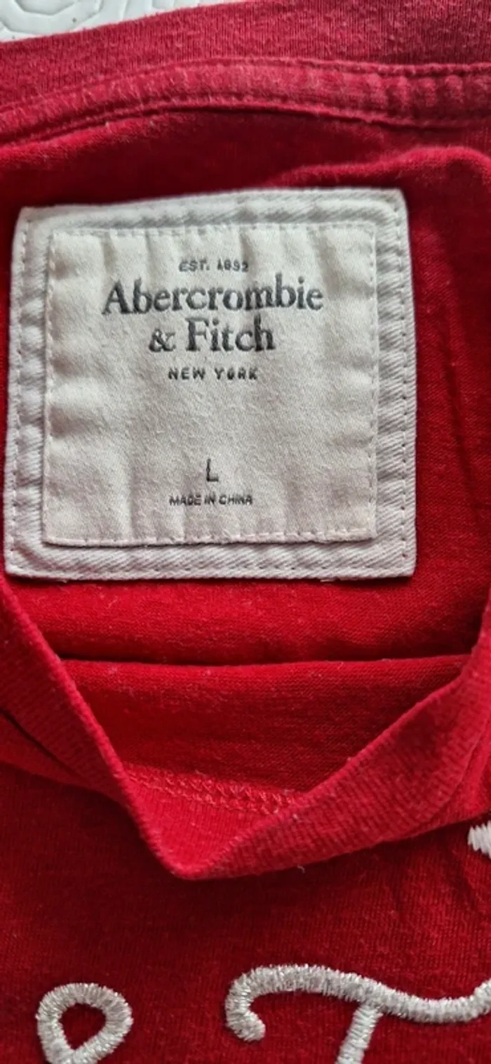 Tee shirt Abercrombie and fitch - photo numéro 3