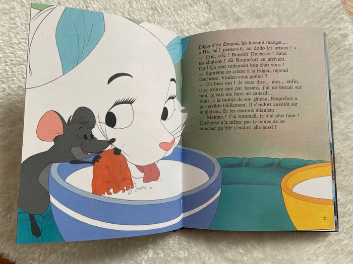 Livre Disney - Les Aristochats - 1988 - photo numéro 3