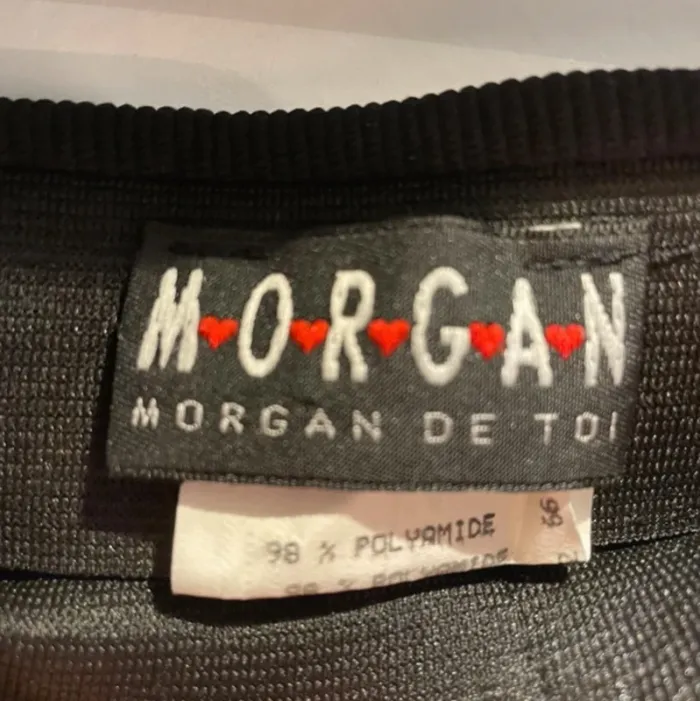 Jupe noire Morgan – taille S – détail lacets devant - photo numéro 4