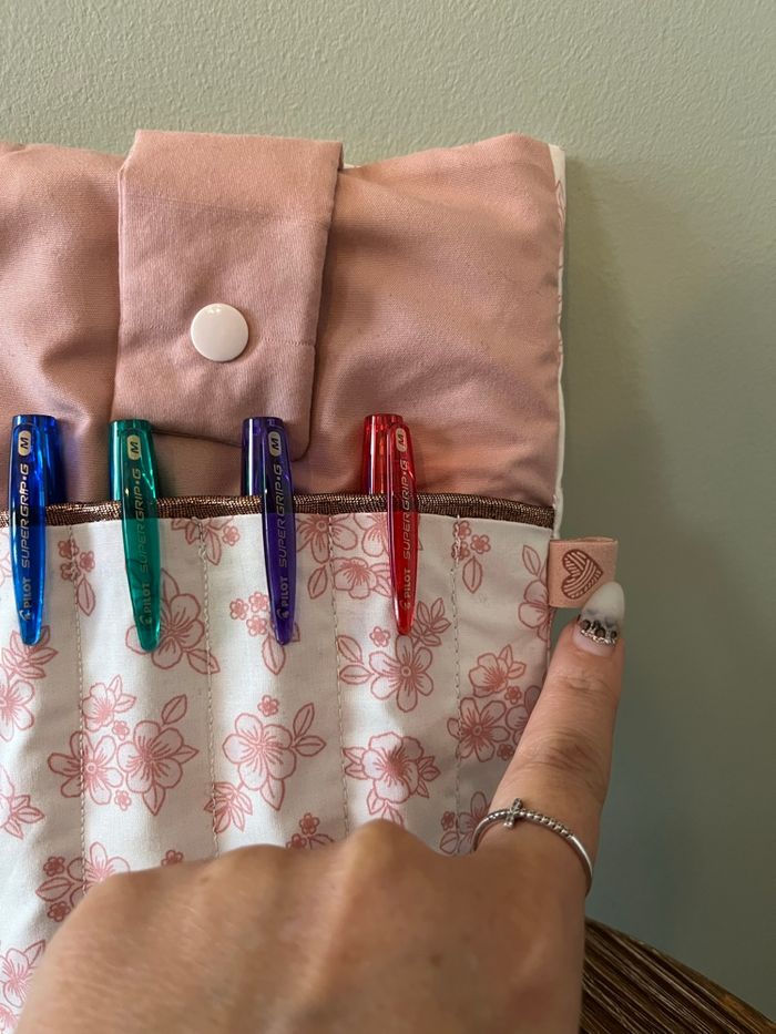 Pochette carnet avec rangement stylos - photo numéro 2