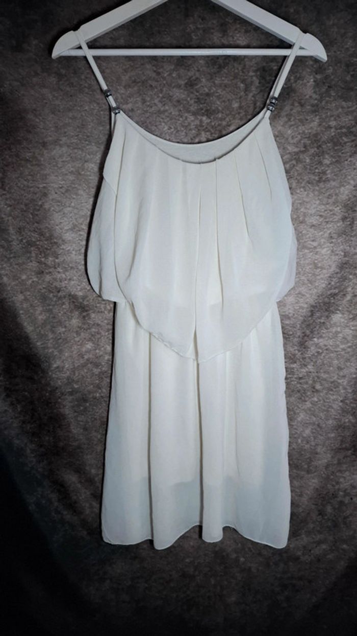 Robe crème fluide perles argentées - photo numéro 2