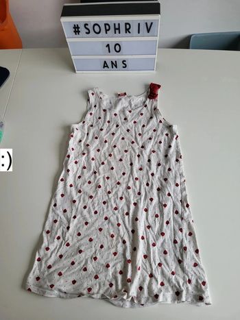 Chemise de nuit débardeur fraises 10 ans