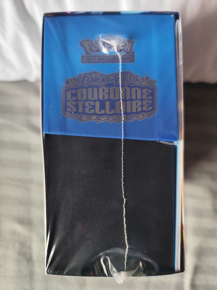 ETB cartes Pokémon Couronne Stellaire EV7 coffret boosters - photo numéro 3