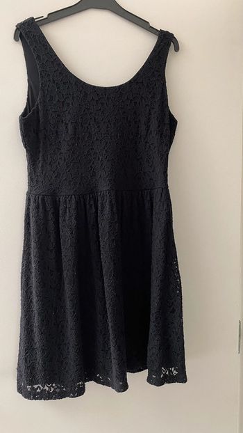 Petite robe noire Even&Odd (noir), L / 40