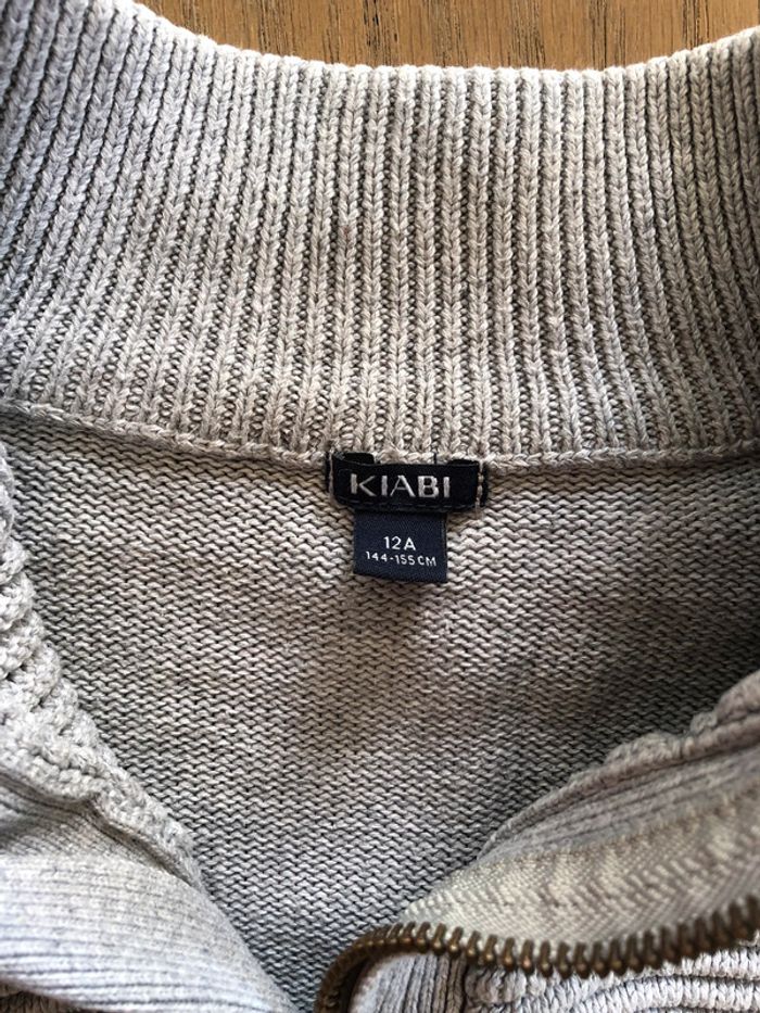 Pull gris Kiabi 12 ans - photo numéro 2