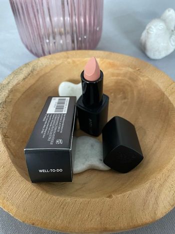 Rouge à lèvres Well to do Younique