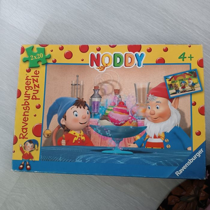 2 puzzles 20 pièces Oui-Oui