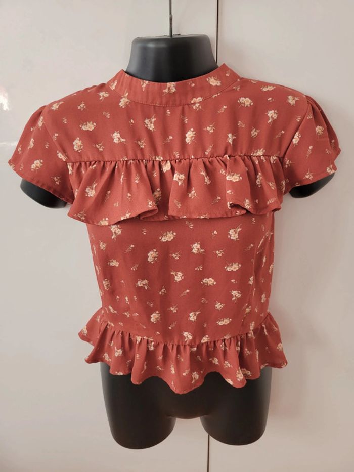 Haut Top tee shirt rouge bordeaux manches courtes à volants motifs fleurs taille S 36 coquette - photo numéro 7