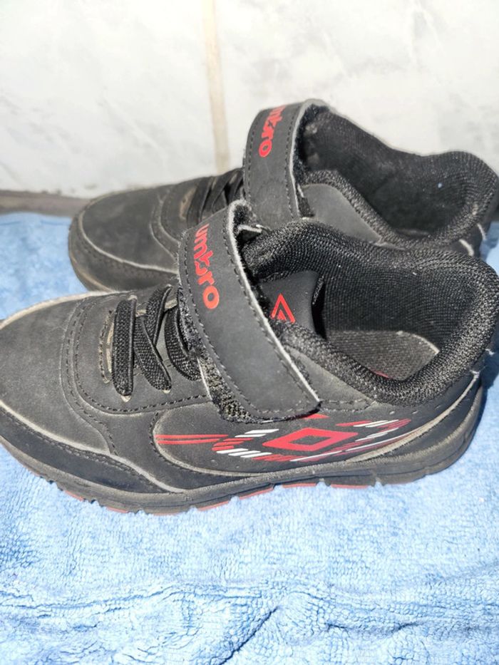 Basket umbro 24 - photo numéro 5