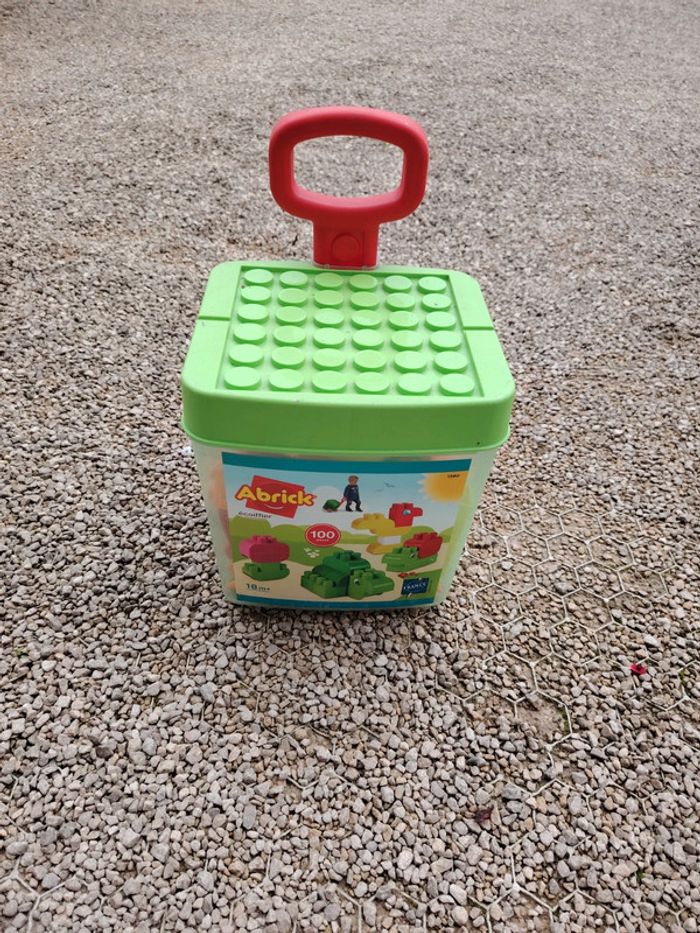Lot lego