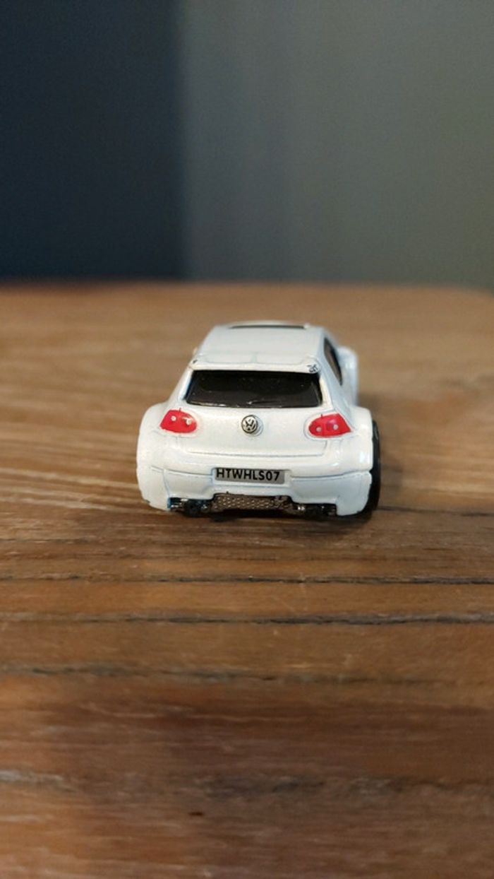 Golf GTI couleur blanc nacré - photo numéro 3