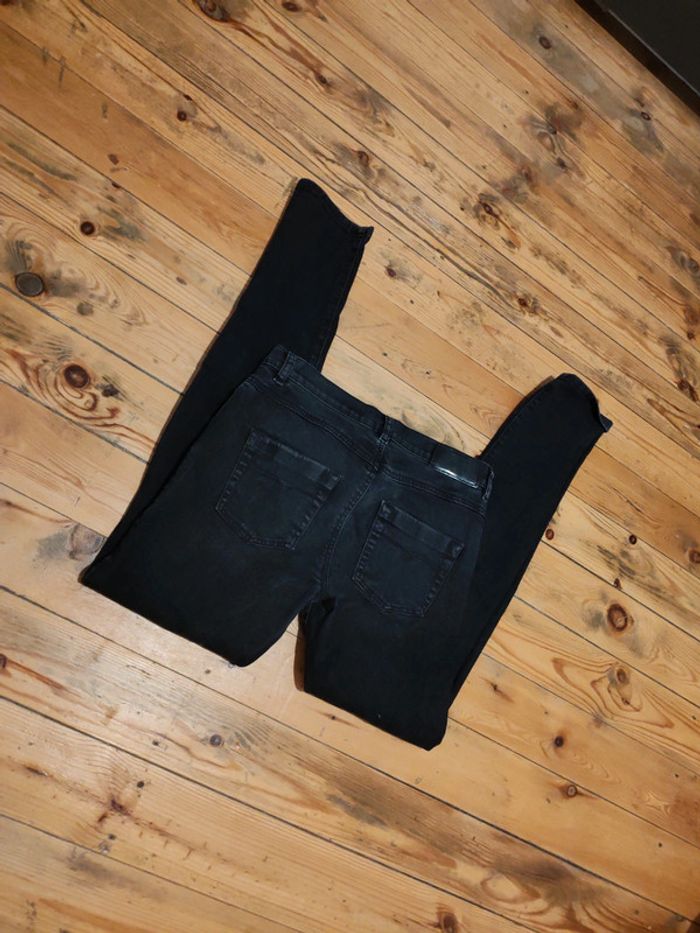 Jean 36 - photo numéro 3