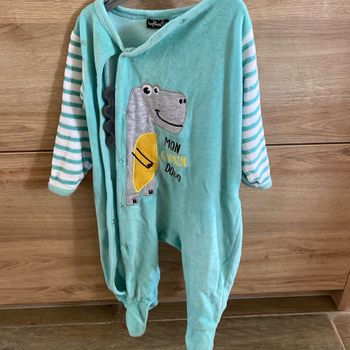 Pyjamas neuf. 12 mois