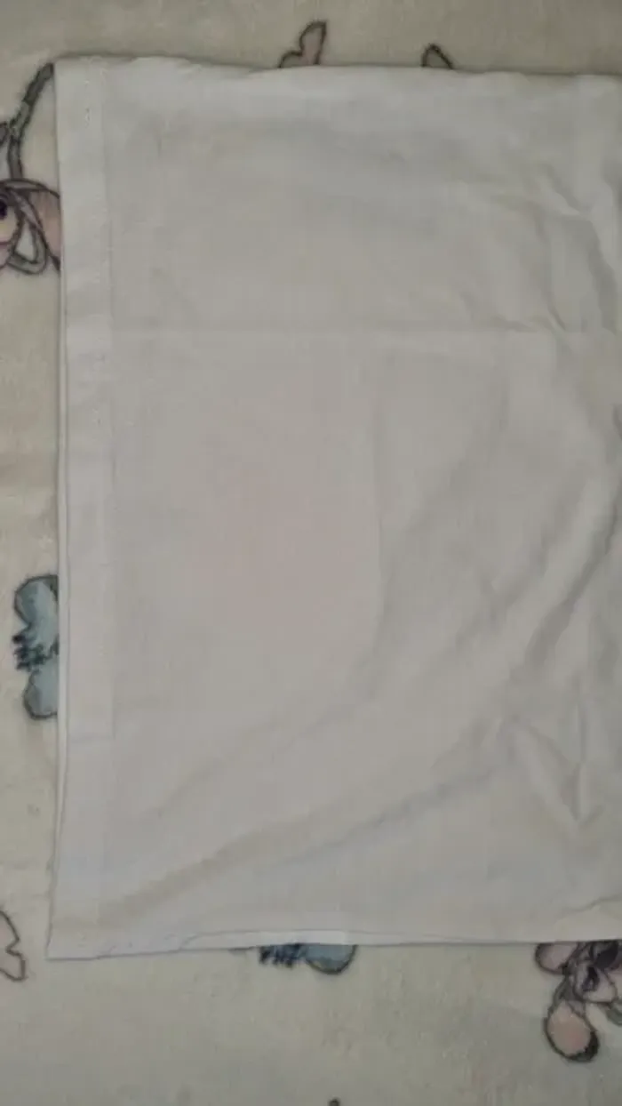 Ensemble nike 5/6 ans en très bon état - photo numéro 4