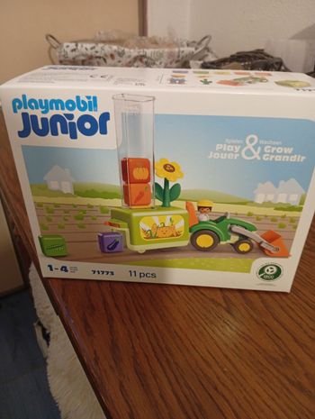 Playmobil tracteur avec planteuse neuf dès 1 ans