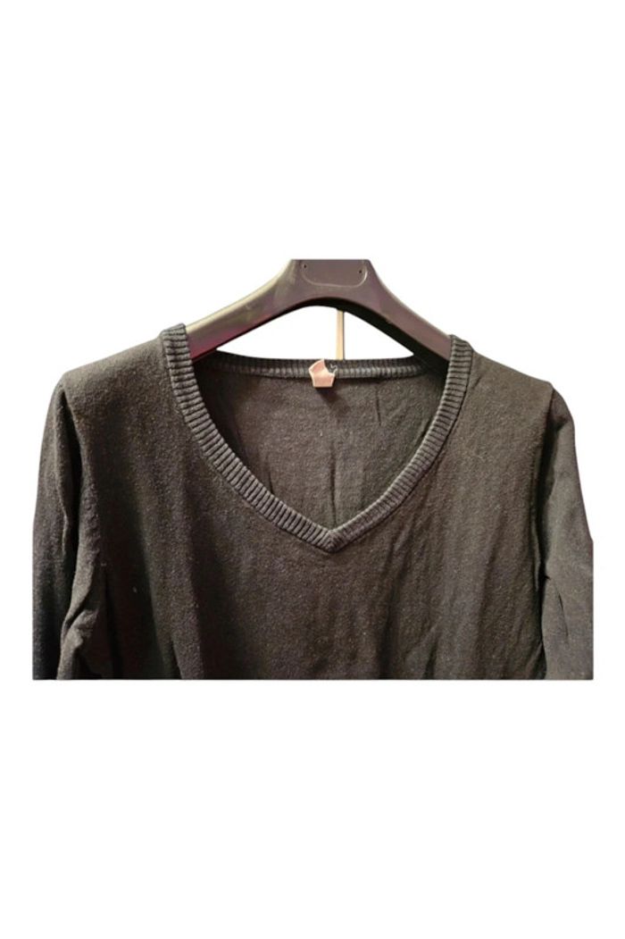Pull léger noir T44 Kiabi - photo numéro 2