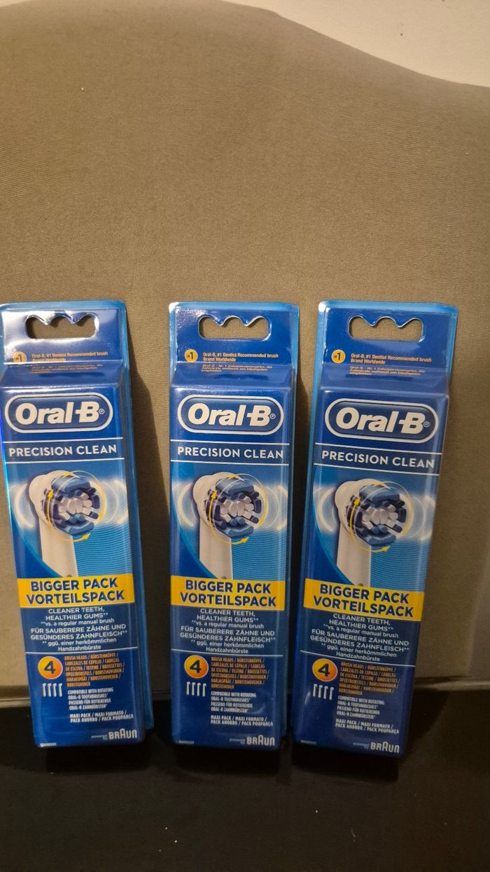 Oral b