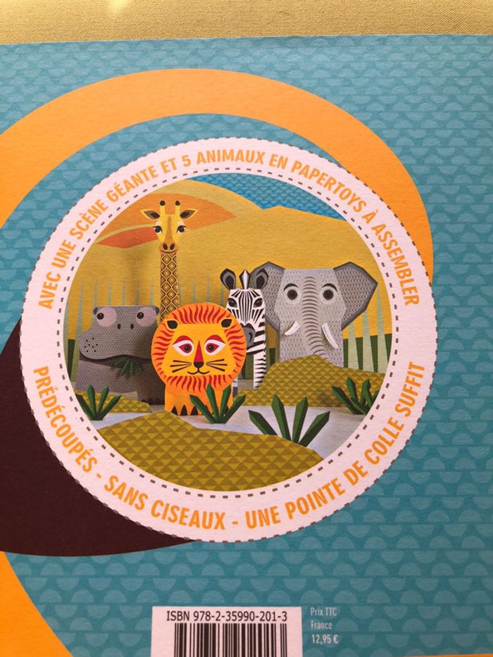 La famille sauvage avec ses 5 animaux en papertoys - photo numéro 8