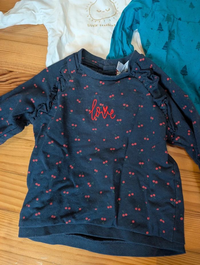 Lot tee shirt manche longues - photo numéro 2