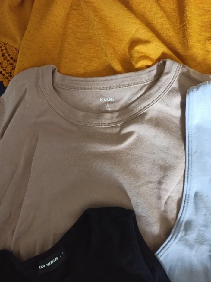 Lot de 12 vêtements femme taille S/M (lot 3) - photo numéro 3