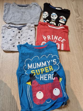 Lot de 5 T shirts manches courtes 24 mois
