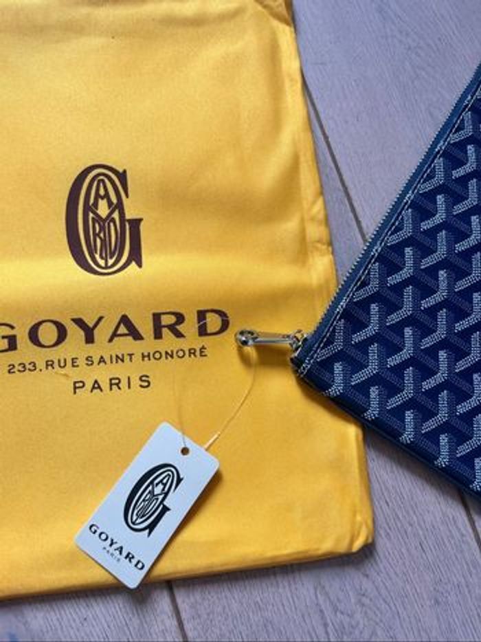 Pochette Goyard bleu marine