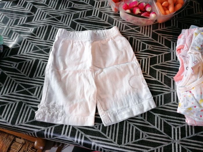 Lot 4 pantalons 3 mois - photo numéro 4