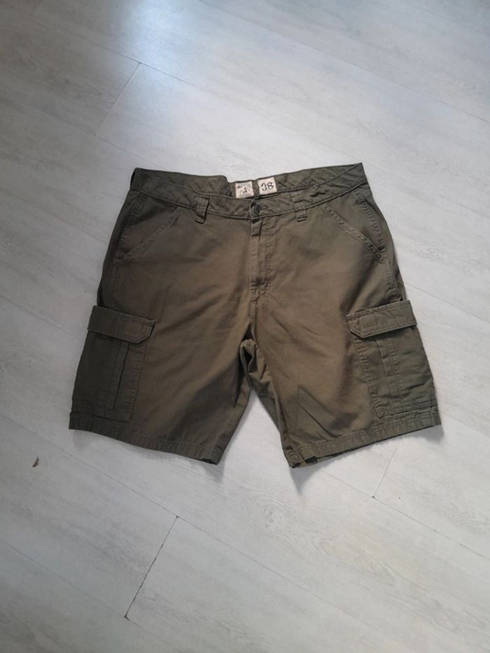 Short cargo Red Head taille 38 soit 48