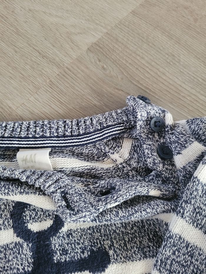Pull marin H&M 12 mois - photo numéro 2