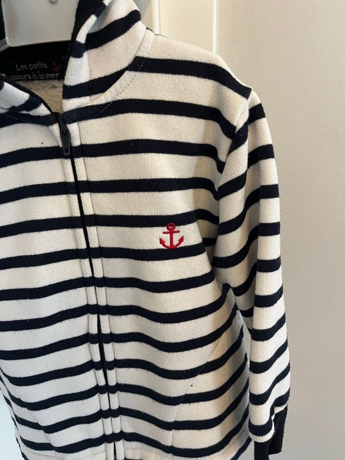 Gilet marinière à capuche 2 ans - photo numéro 2