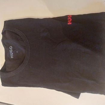 Lot de 3 t shirts hugo boss jamais porté Taille M