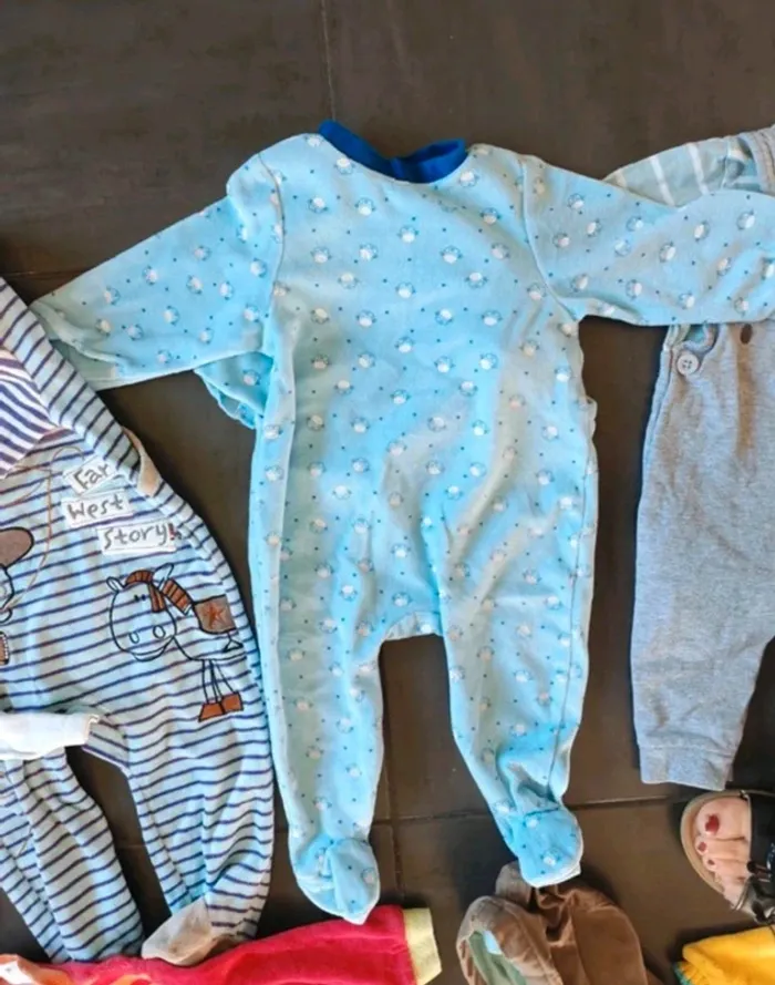 Lot 12 mois garçon hivers - photo numéro 3