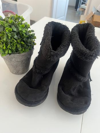 Bottes fourrées noires enfant PUNKIDZ – bien chaudes