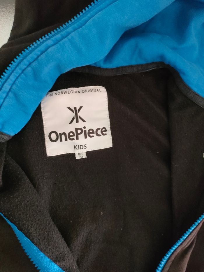 Surpyjama One piece 8/9 ans - photo numéro 2