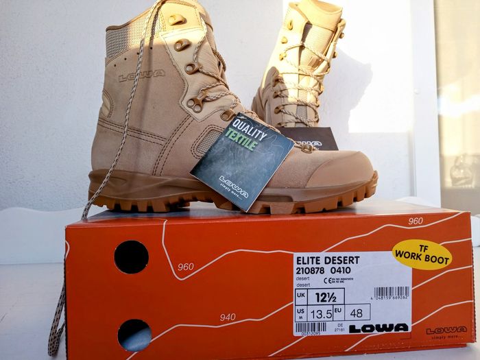 Chaussures lowa élite desert taille 48 - photo numéro 2