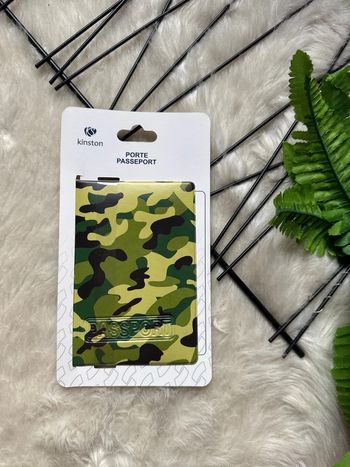 Protège Passeport - modèle Militaire