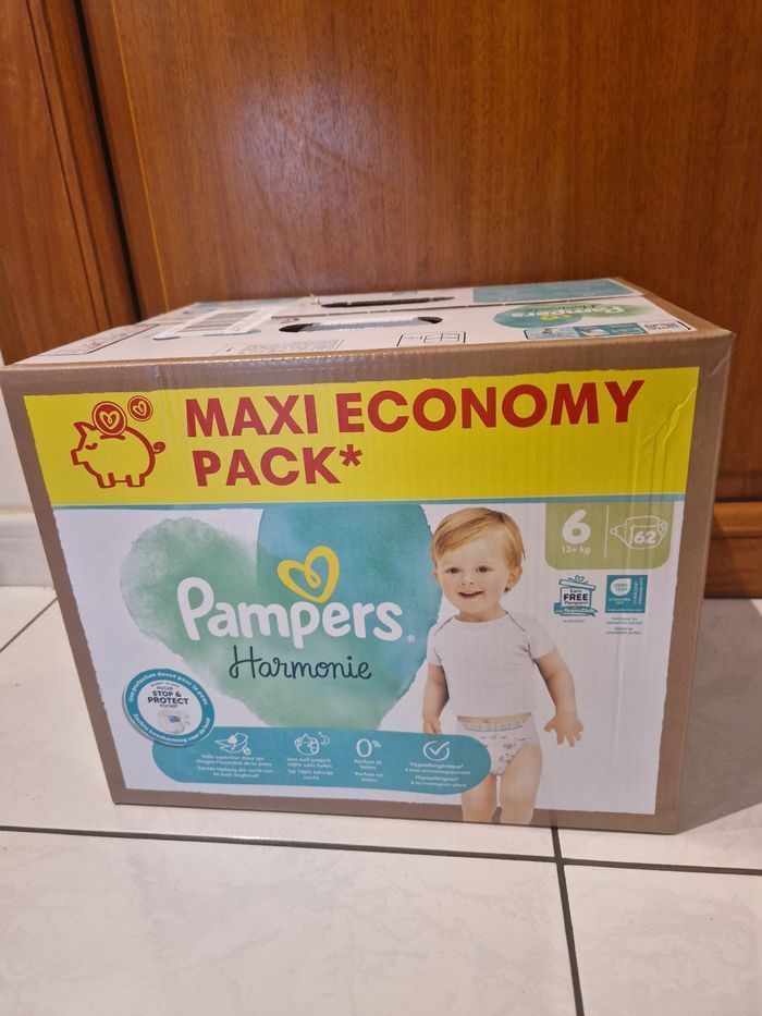 62 couches taille 6 pampers