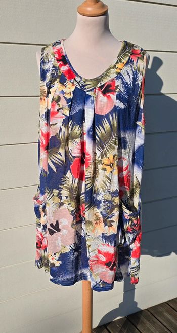 Tunique fleurie Taille 6