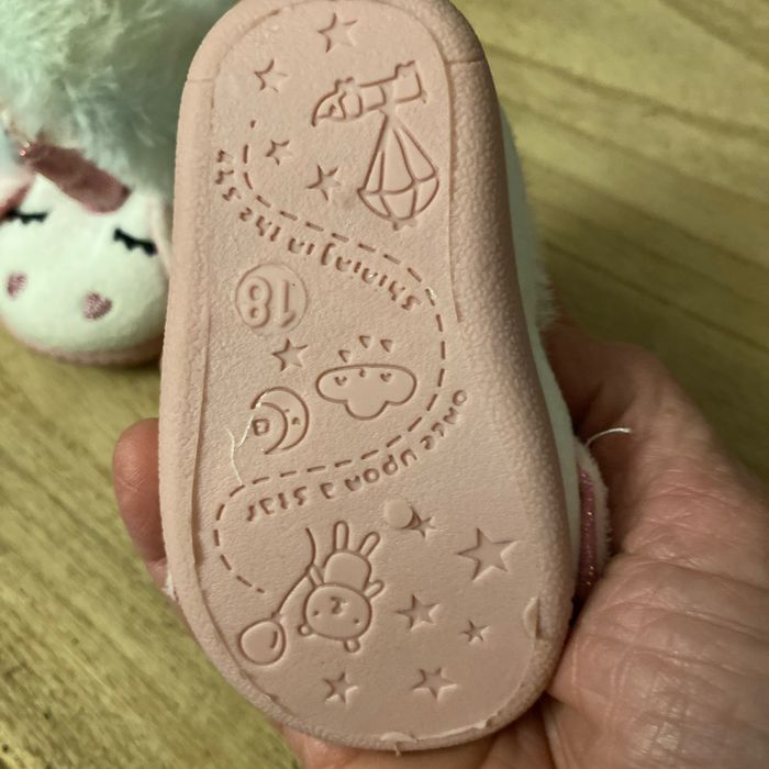 Pantoufles Bebe licorne - photo numéro 3