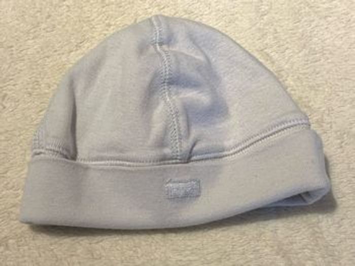 Lot 2 bonnets bébé 6 mois 67cm - photo numéro 2